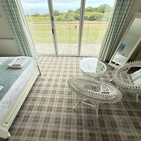 Vakantiehuis Lens Sandy Collection - Collection Of 2 And One Seaview - Part Of The The Bay Village With Pool, Gym And Direct Access, Pub, Restaurant, Tennis And Meadows Walks