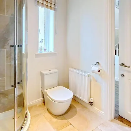 Lens Sandy Collection - Collection Of 2 And One Seaview - Part Of The The Bay Village With Pool, Gym And Direct Access, Pub, Restaurant, Tennis And Meadows Walks