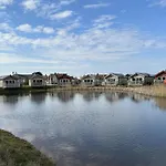 Lens Sandy Collection - Collection Of 2 And One Seaview - Part Of The The Bay Village With Pool, Gym And Direct Access, Pub, Restaurant, Tennis And Meadows Walks